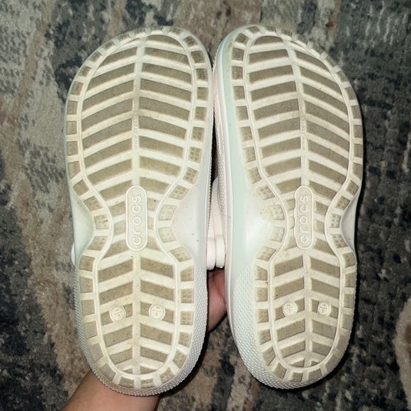 Crocs Classic Fuzz-Lined Clog - Picture 8 of 9